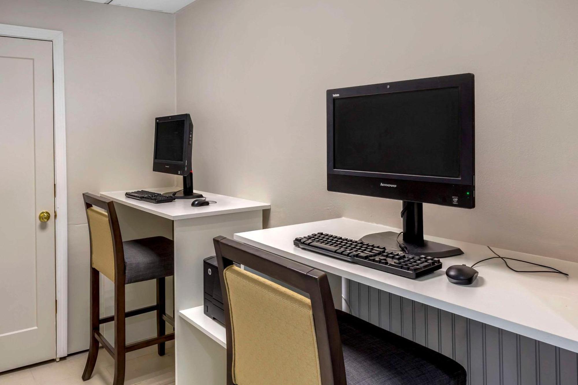 Comfort Inn Hyannis - Cape Cod Exterior foto