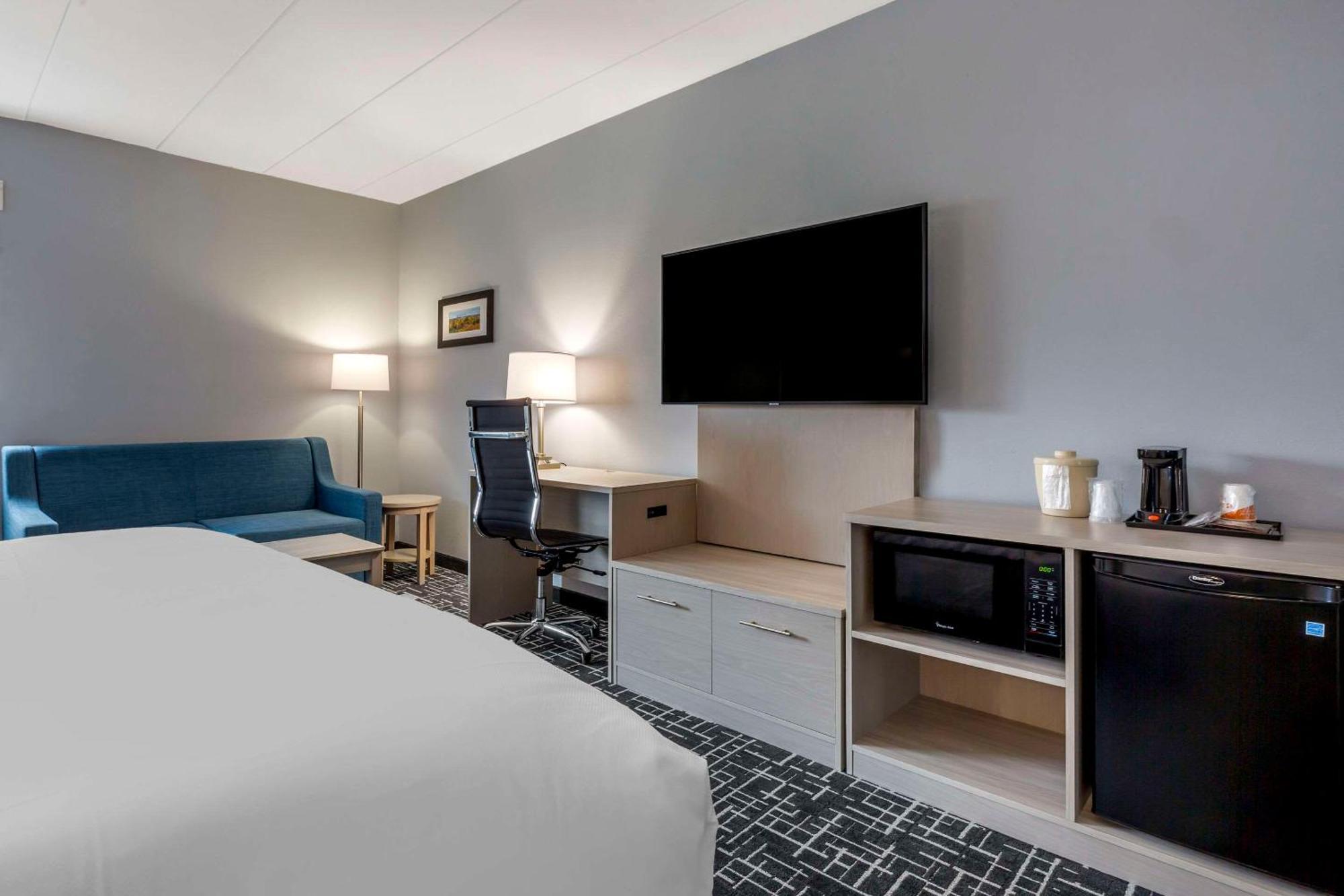 Comfort Inn Hyannis - Cape Cod Exterior foto