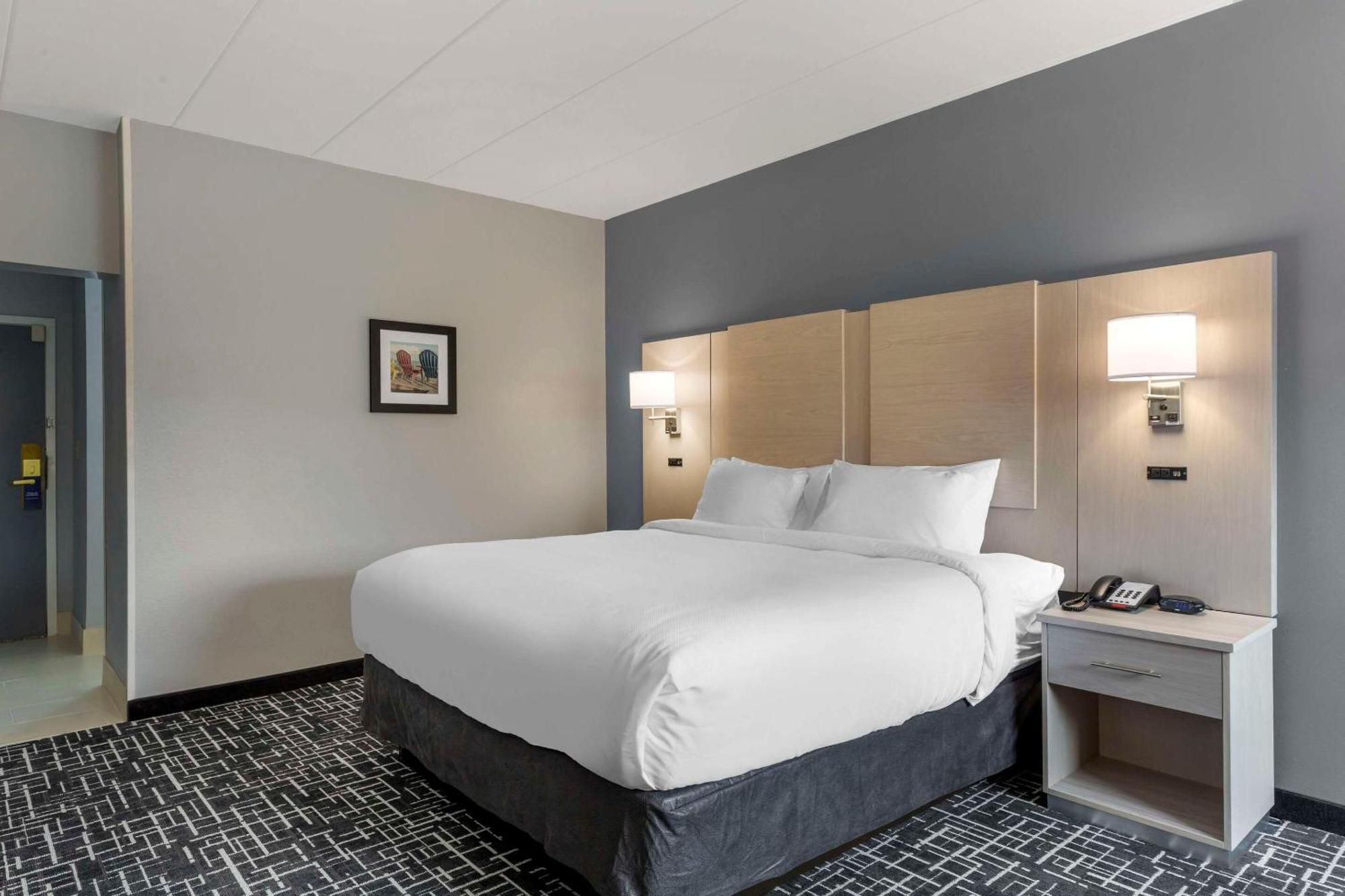 Comfort Inn Hyannis - Cape Cod Exterior foto